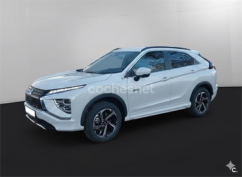 Usado Mitsubishi Eclipse Cross 188 CV (138 kW) 2025 Blanco SUV