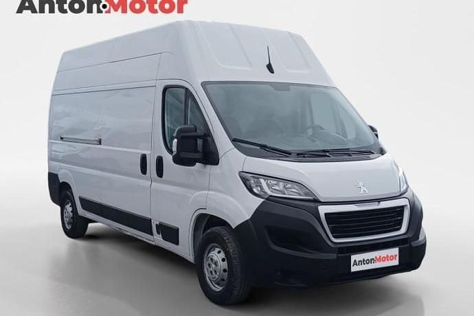 Usado Peugeot Boxer 140 CV (102 kW) 2023 Van