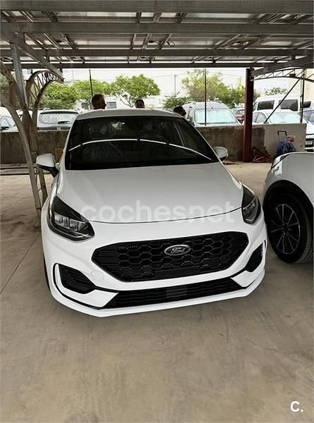 Blanco Usado 2023 Ford Fiesta Active Utilitario | 18.000 € (Precio justo) - Imagen 1/4