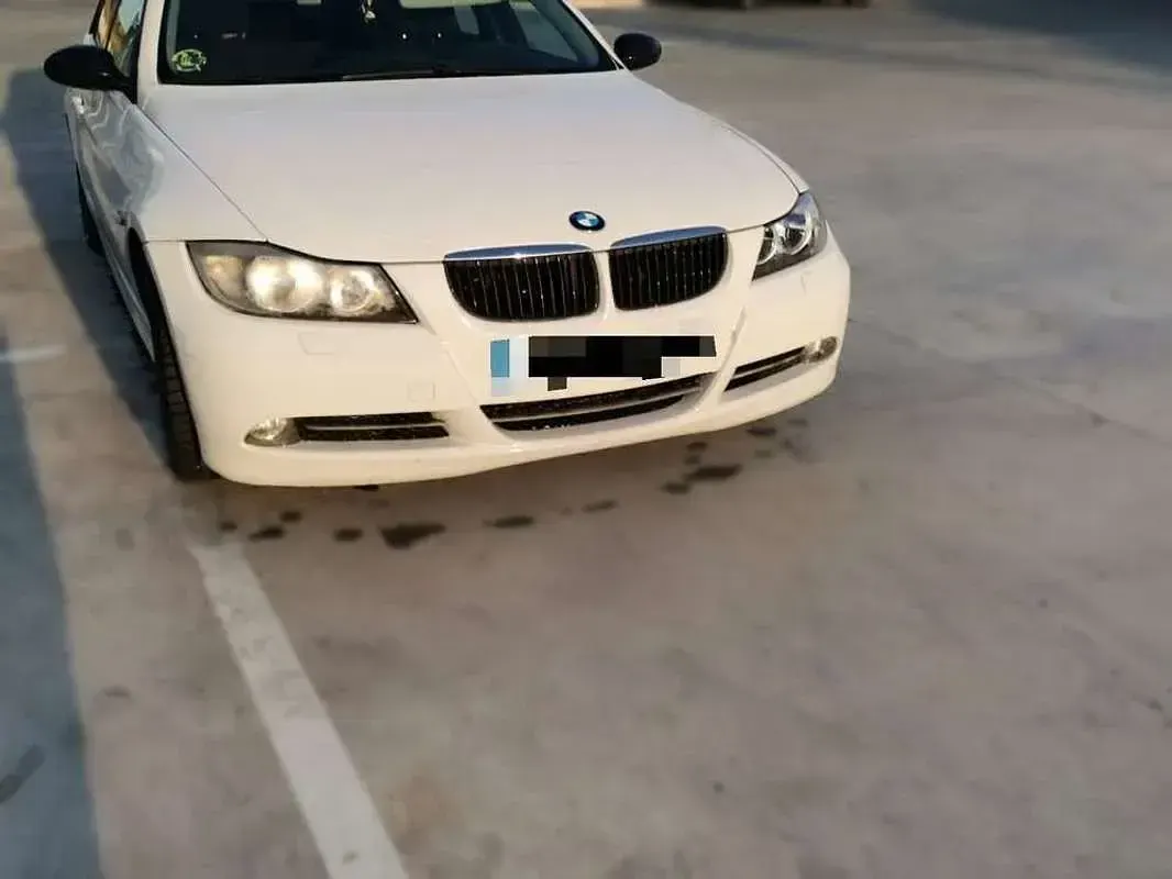 Usado BMW 320 163 CV (119 kW) 2006 Blanco Berlina