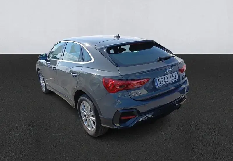 Usado Audi Q3 Sportback 150 CV (110 kW) 2021 Gris / plata SUV