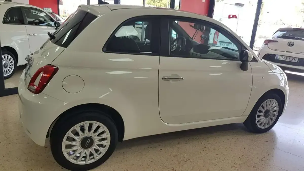 Usado Fiat 500C Connect 71 CV (52 kW) 2021 Blanco Descapotable