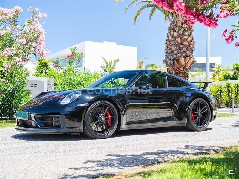 Negro Usado 2023 Porsche 911 Carrera 4 GTS Coupe | 195.000 € (Caro) - Imagen 1/4