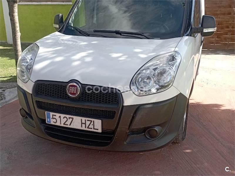 Blanco Usado 2014 Fiat Doblò Active Monovolumen | 4400 € (Buen precio) - Imagen 1/4
