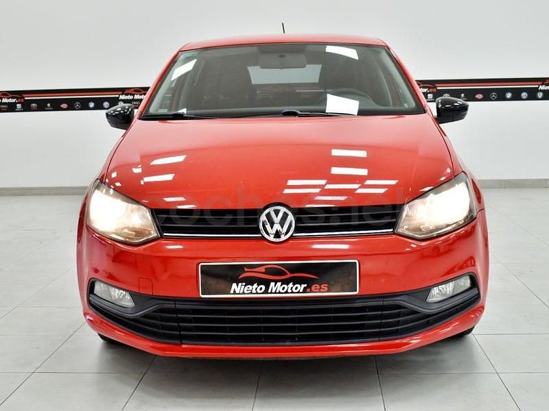 Usado VW Polo Advance 75 CV (55 kW) 2014 Rojo Berlina