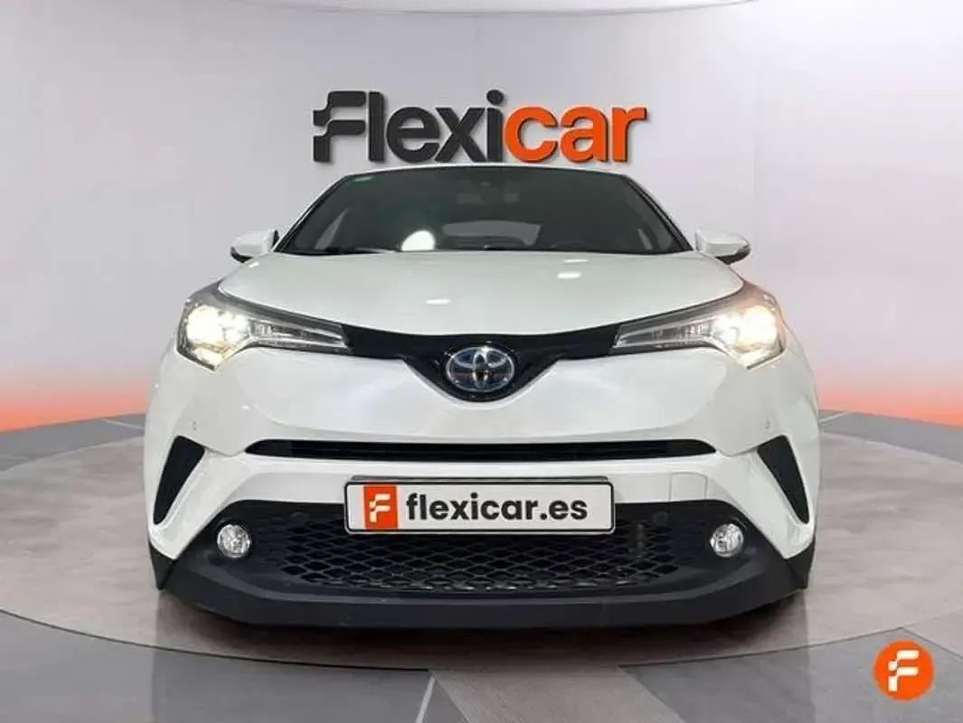 Usado Toyota C-HR Active 122 CV (89 kW) 2020 Blanco SUV