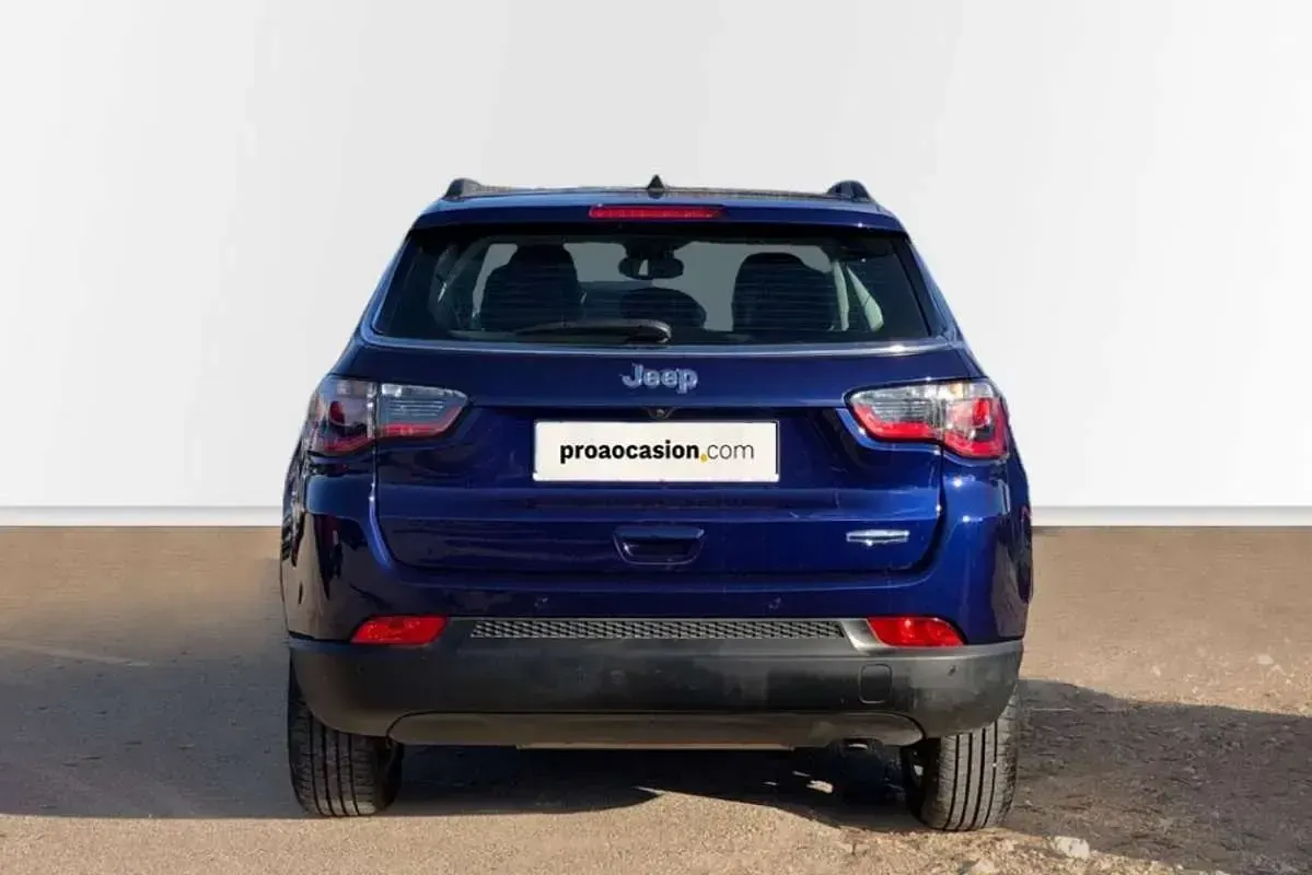 Usado Jeep Compass Longitude 131 CV (96 kW) 2021 Azul SUV