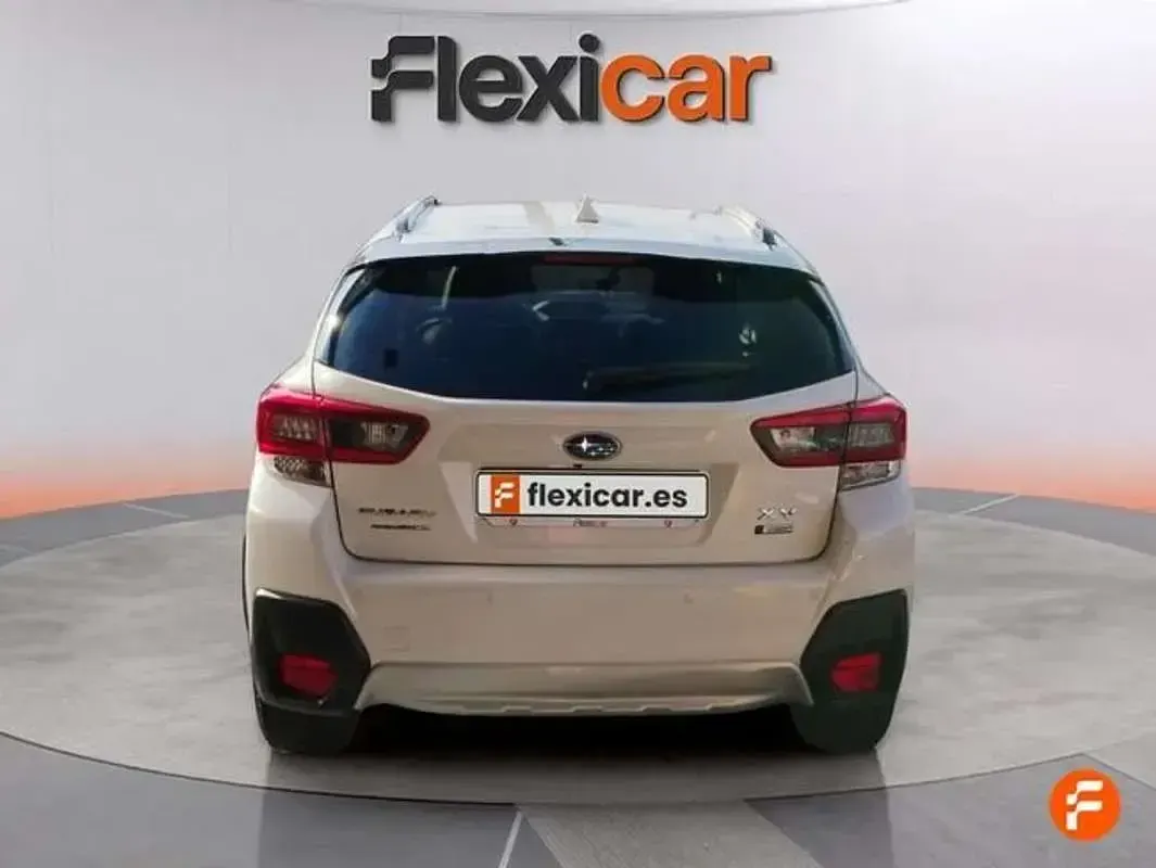 Usado Subaru XV 151 HP (111 kW) 2023 Branco SUV