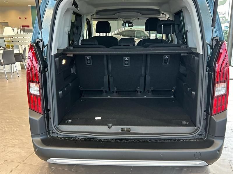 Nuevo Peugeot Rifter GT 130 CV (95 kW) 2025 Gris Monovolumen