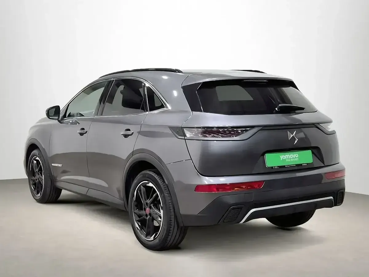 Usado DS Automobiles DS7 Crossback 131 CV (96 kW) 2021 Gris SUV