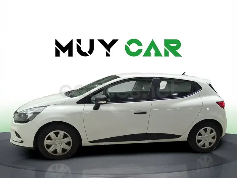 Usado Renault Clio IV Business 90 CV (66 kW) 2018 Blanco Berlina