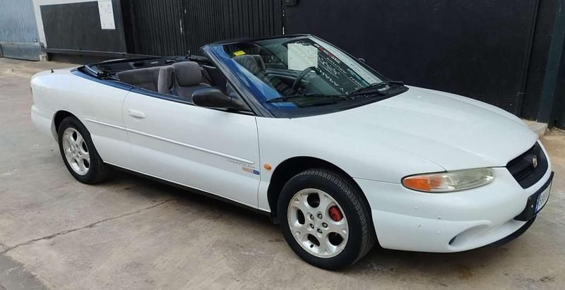 Usado Chrysler Stratus 133 CV (97 kW) 1999 Blanco Descapotable