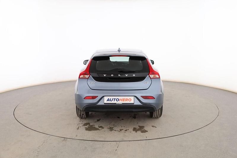 Usado Volvo V40 Momentum 120 HP (88 kW) 2016 Azul Carrinha