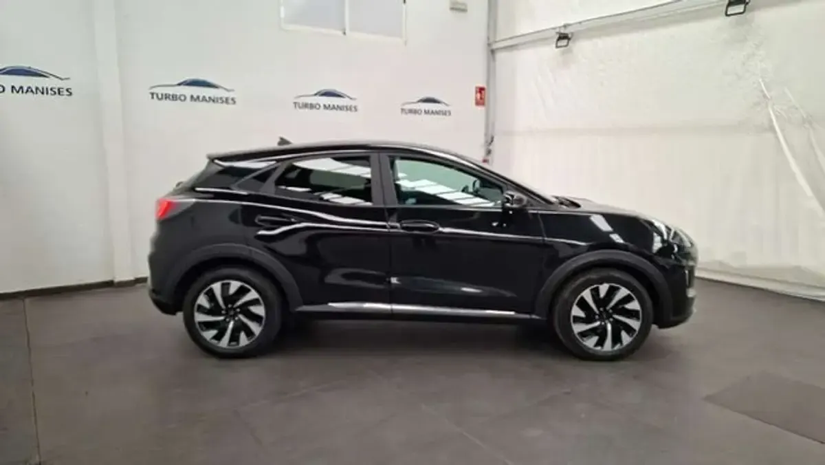 Usado Ford Puma Titanium 125 CV (91 kW) 2026 Negro SUV