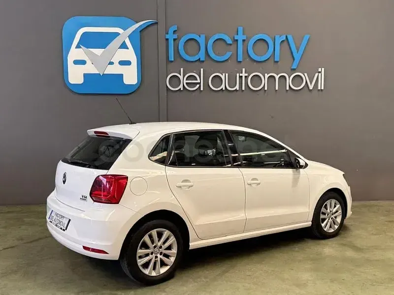 Usado VW Polo 95 CV (69 kW) 2017 Blanco Berlina