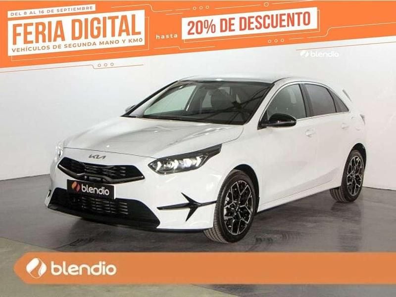 Blanco Nuevo 2025 Kia Ceed Style Familiar | 20.910 € (Super precio) - Imagen 1/4