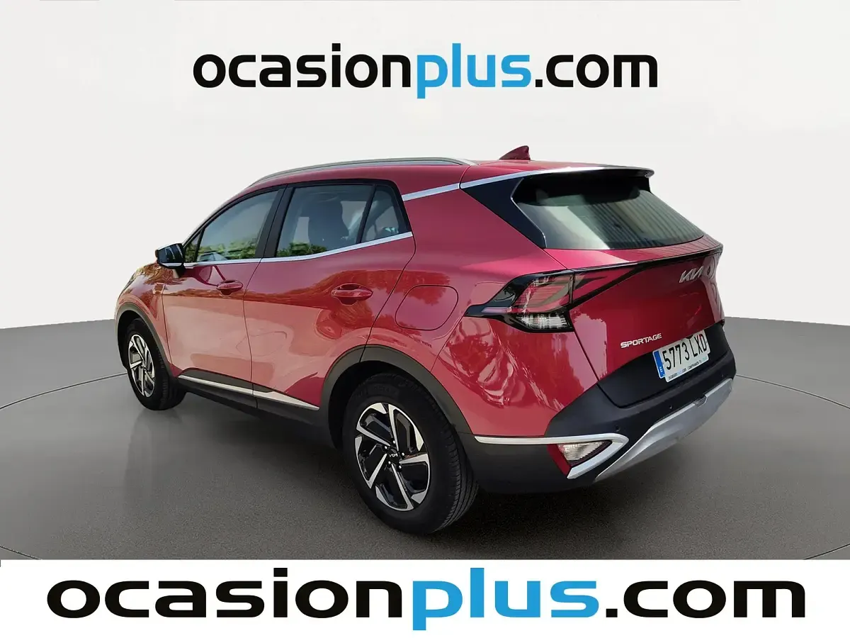 Usado Kia Sportage 150 CV (110 kW) 2022 Rojo SUV