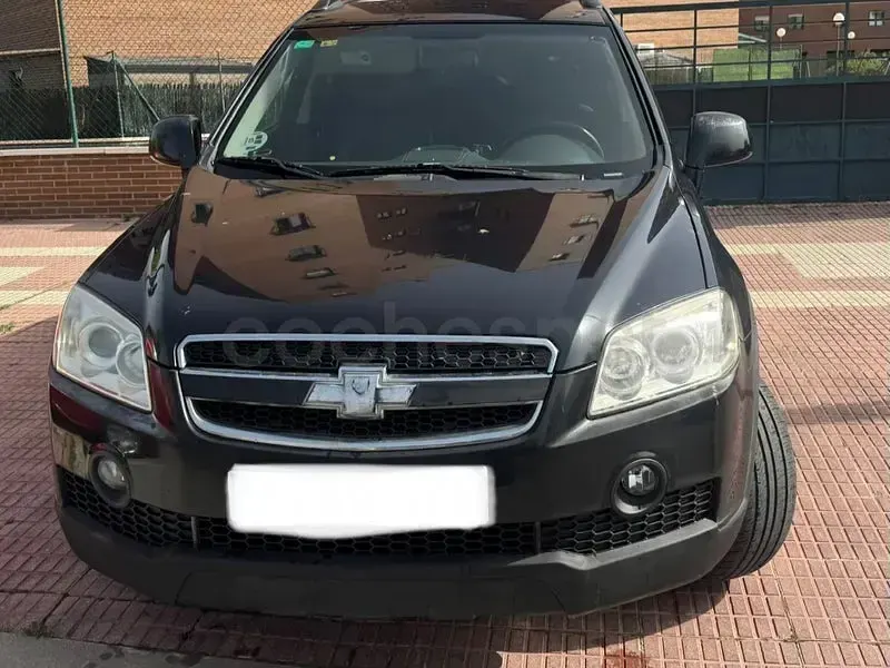 Usado Chevrolet Captiva LS 127 CV (93 kW) 2010 Azul SUV