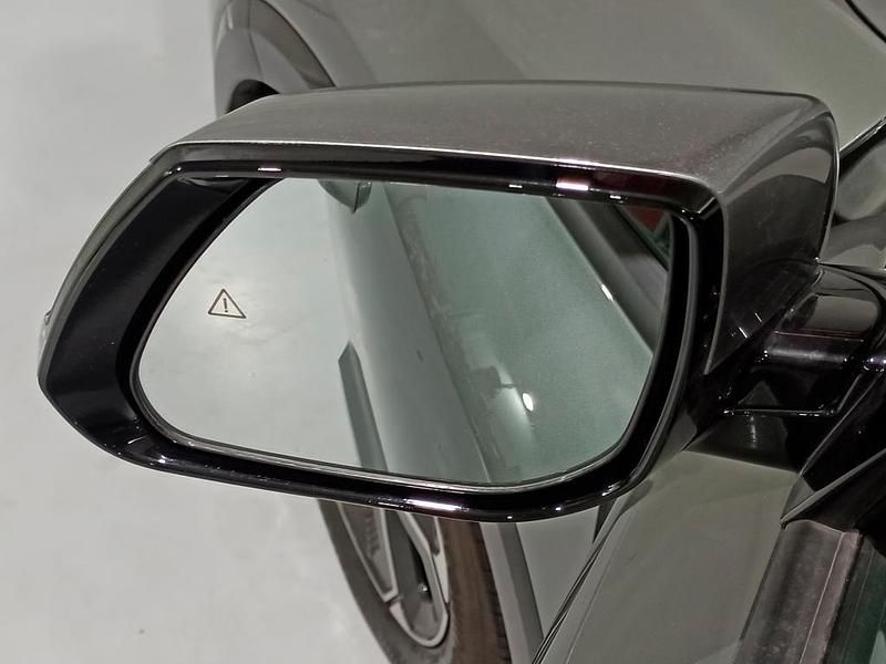 Usado Kia Niro 141 CV (103 kW) 2021 Clear white (ud) SUV