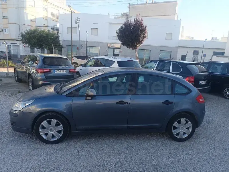 Usado Citroën C4 110 CV (80 kW) 2007 Gris / plata Berlina