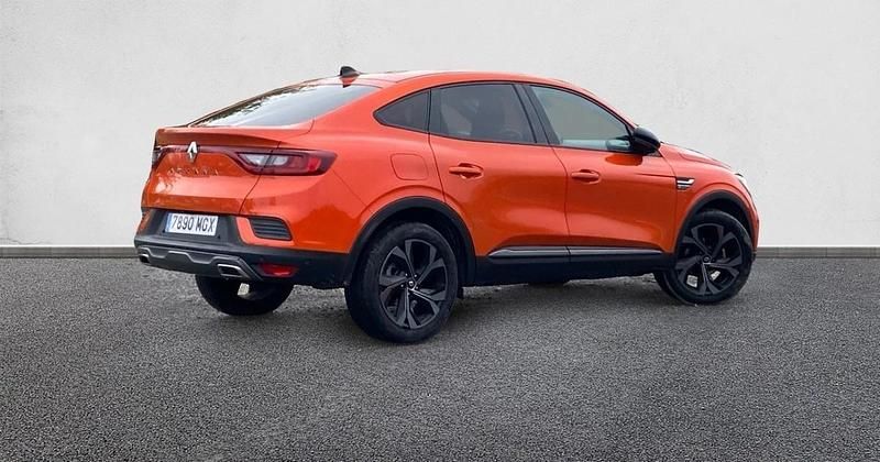 Usado Renault Arkana RS Line 140 CV (102 kW) 2023 SUV