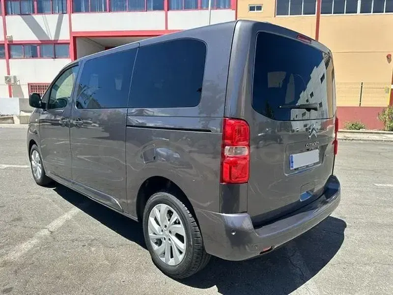 Usado Citroën Spacetourer Shine 150 CV (110 kW) 2018 Gris / plata Monovolumen