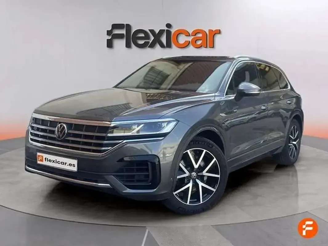 Usado VW Touareg 286 CV (210 kW) 2022 Gris SUV