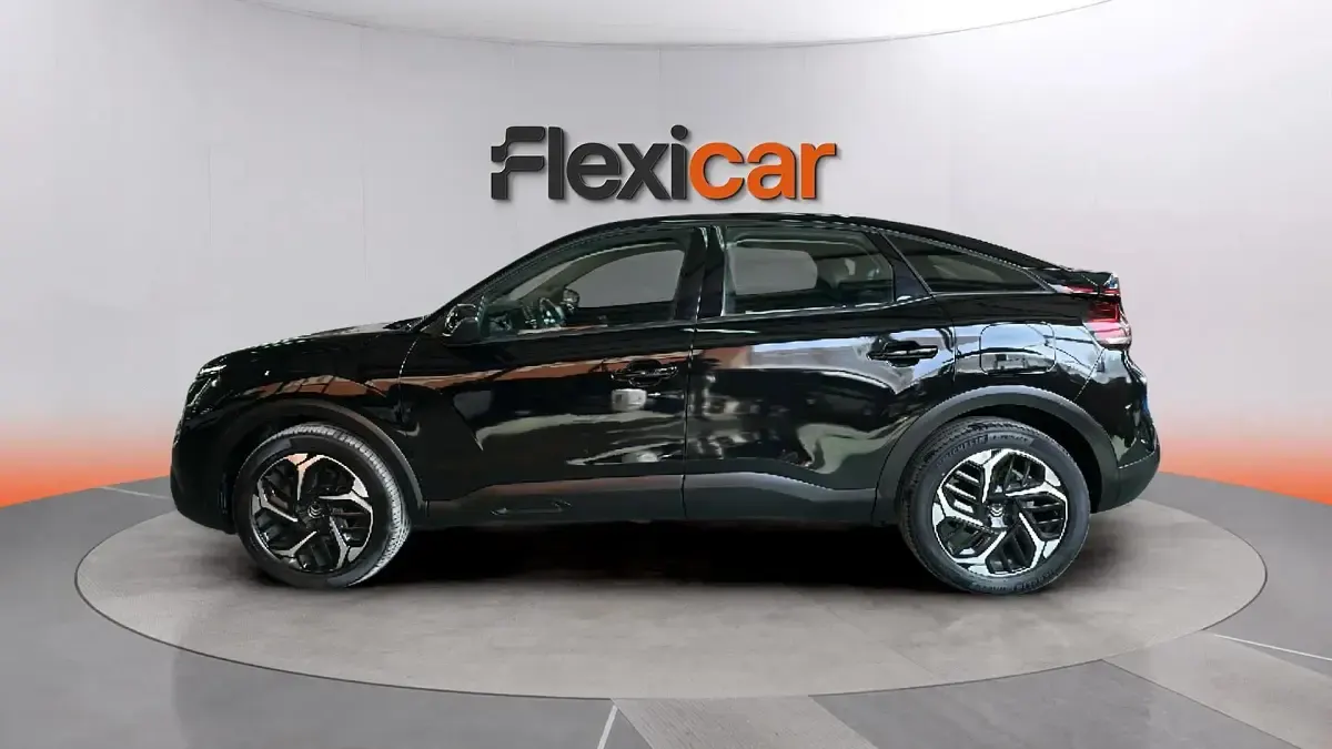 Usado Citroën C4 Feel 130 CV (95 kW) 2022 Negro Berlina
