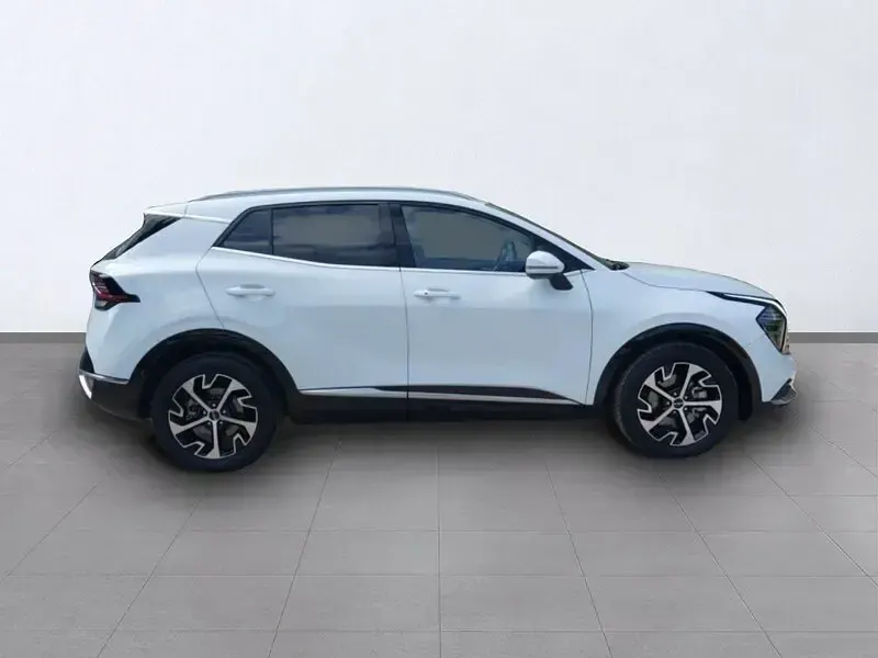 Usado Kia Sportage 230 CV (169 kW) 2022 Blanco SUV