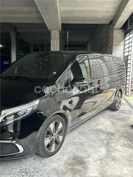 Usado Mercedes V220 Avantgarde 163 CV (119 kW) 2022 Negro Monovolumen