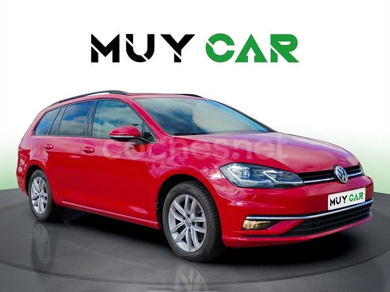 Rojo Usado 2020 VW Golf VII Advance Familiar | 16.490 € (Super precio) - Imagen 1/4