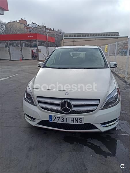 Blanco Usado 2013 Mercedes B200 Monovolumen | 13.200 € (Precio justo) - Imagen 1/4
