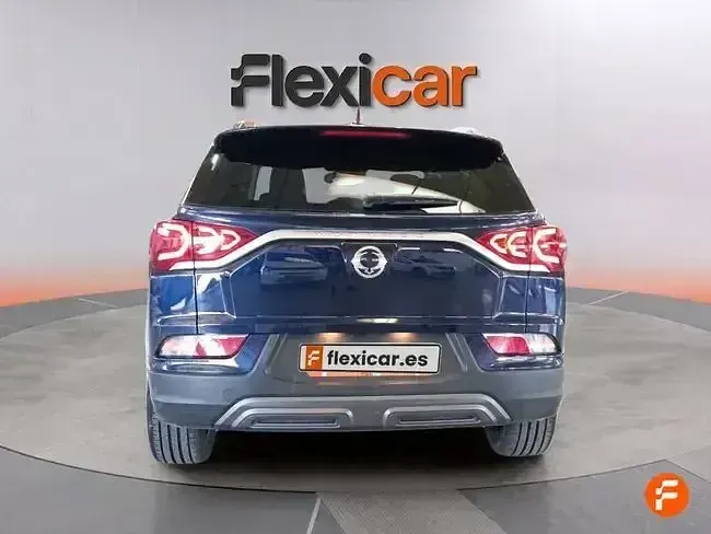 Usado SsangYong Korando Limited 149 CV (109 kW) 2024 Azul SUV