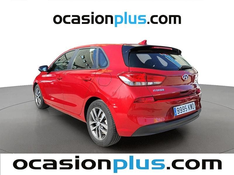 Usado Hyundai i30 GO! 120 HP (88 kW) 2019 Vermelho Citadino