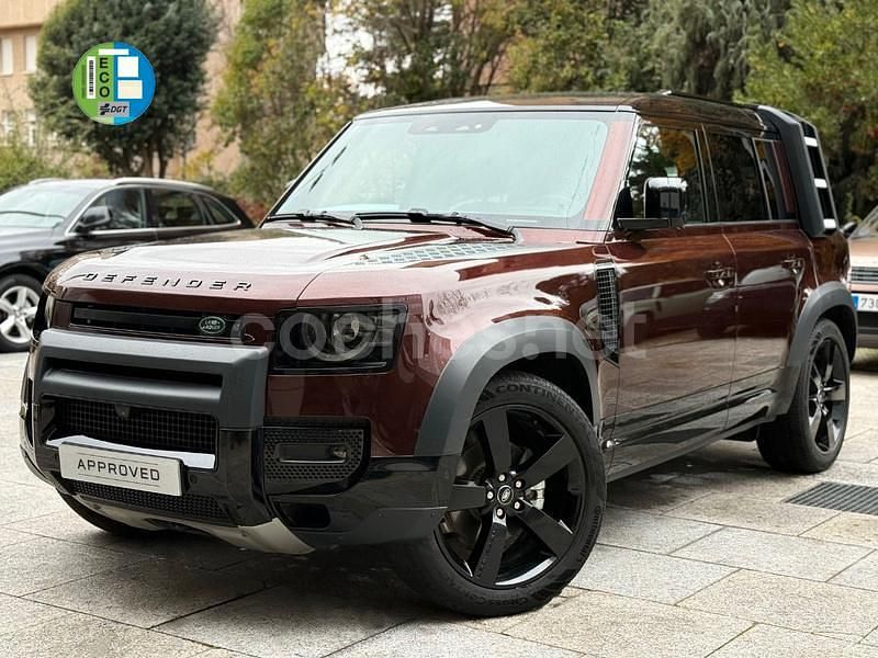 Granate Usado 2025 Land Rover Defender SUV | 107.995 € - Imagen 1/4