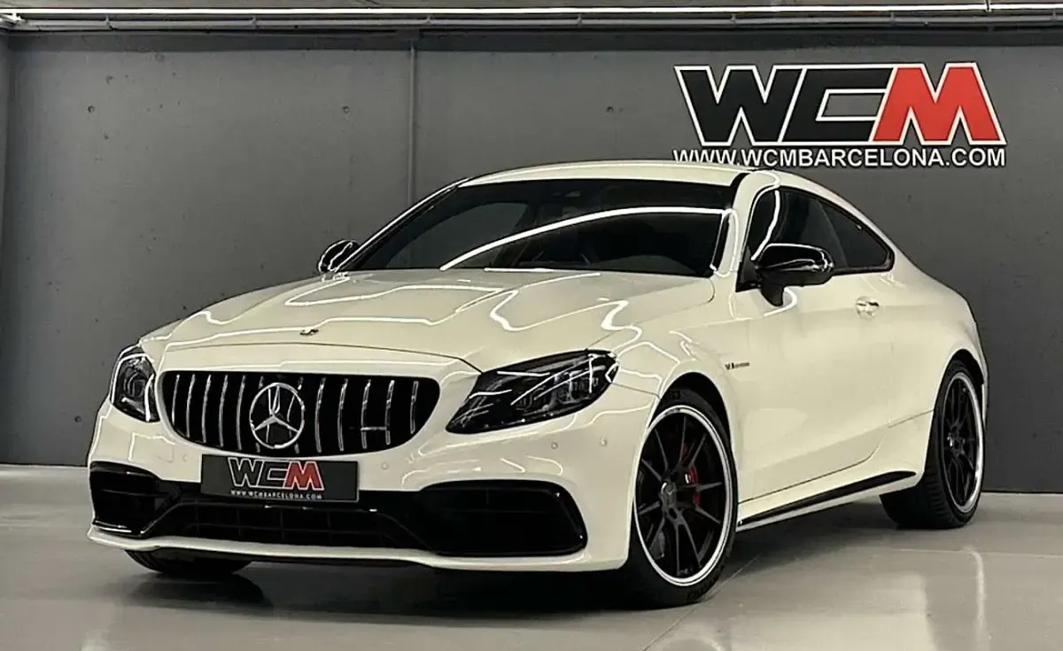 Usado Mercedes C63 AMG AMG 510 CV (375 kW) 2021 Blanco Coupe