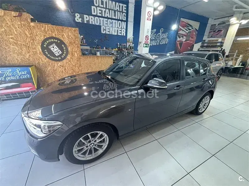 Usado BMW 116 Sport Line 116 CV (85 kW) 2014 Gris / plata Utilitario