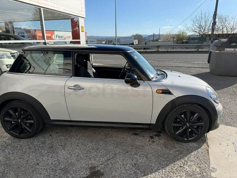 Usado Mini Cooper 122 CV (89 kW) 2010 Gris / plata Utilitario
