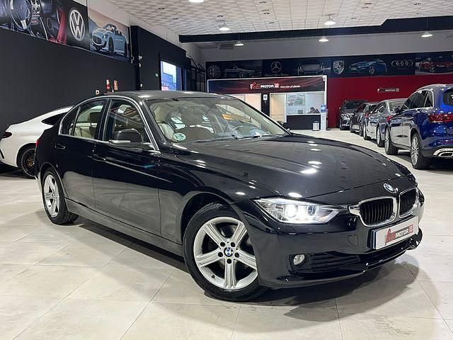 Usado BMW 320 184 CV (135 kW) 2015 Negro Berlina