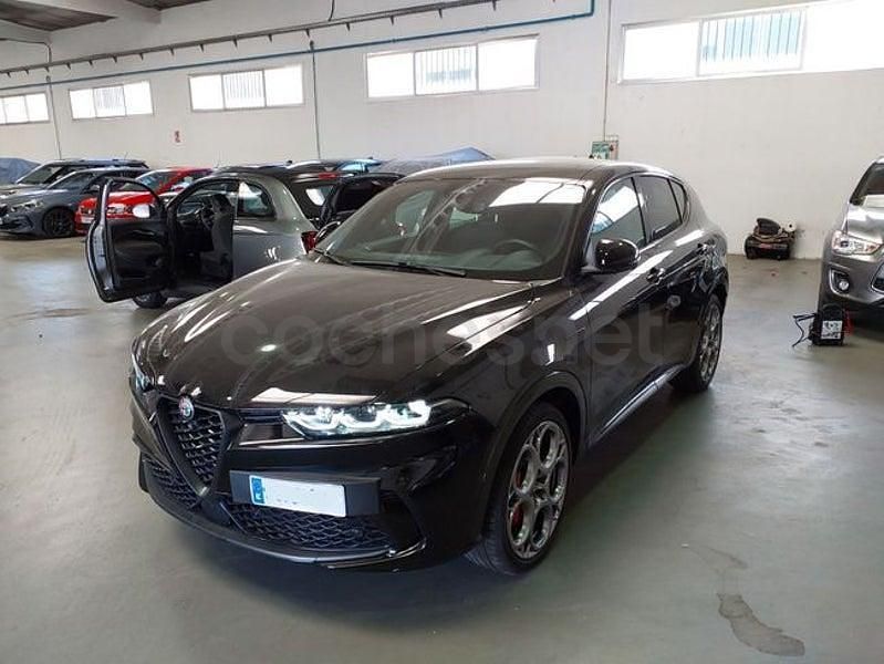 Usado Alfa Romeo Tonale Veloce 280 CV (205 kW) 2023 Gris / plata SUV
