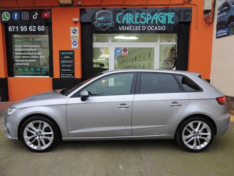 Usado Audi A3 Advanced 150 CV (110 kW) 2017 Gris Utilitario