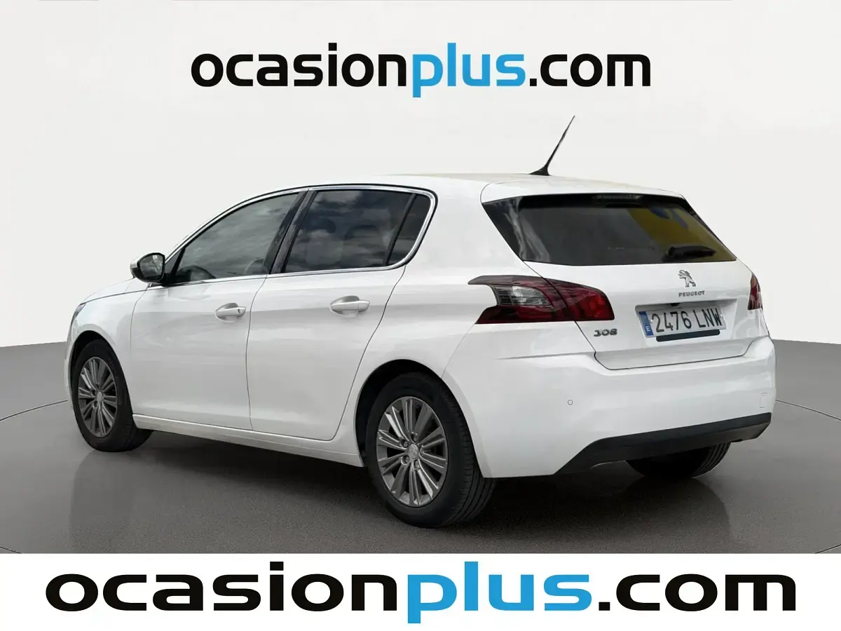 Usado Peugeot 308 Allure 110 HP (80 kW) 2021 Branco Citadino