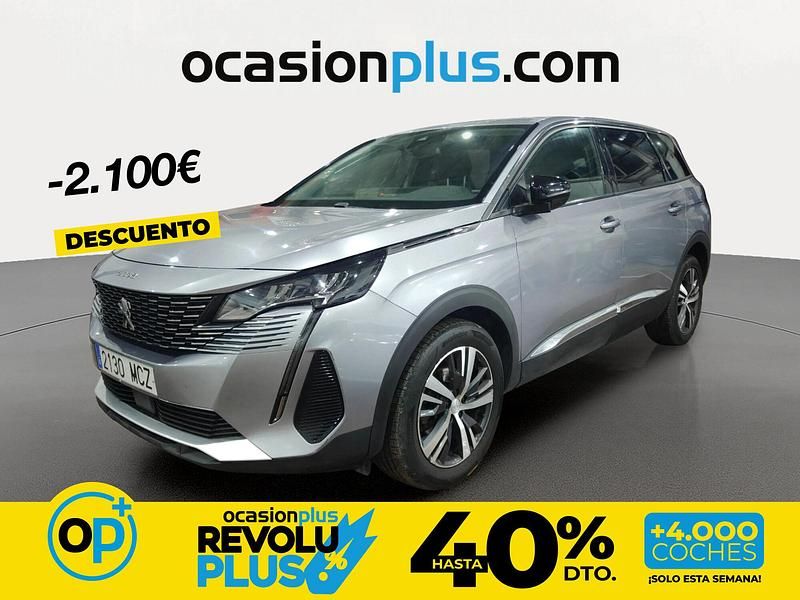 Usado Peugeot 5008 Allure 130 CV (95 kW) 2022 Gris SUV