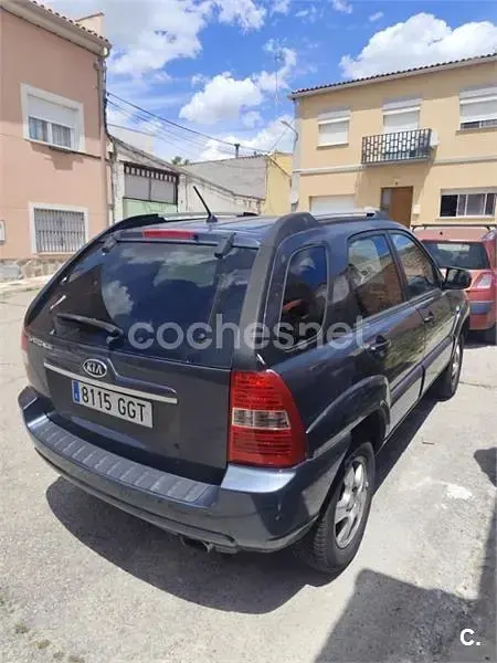 Usado Kia Sportage LX 142 CV (104 kW) 2008 Gris / plata SUV