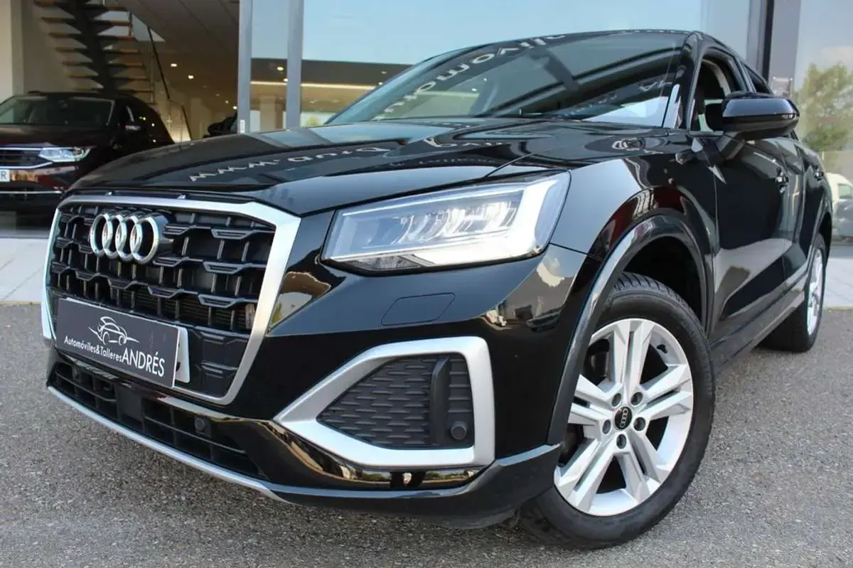 Usado Audi Q2 Advanced 116 CV (85 kW) 2023 Negro SUV