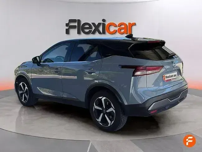 Usado Nissan Qashqai Acenta 140 CV (102 kW) 2023 Gris SUV
