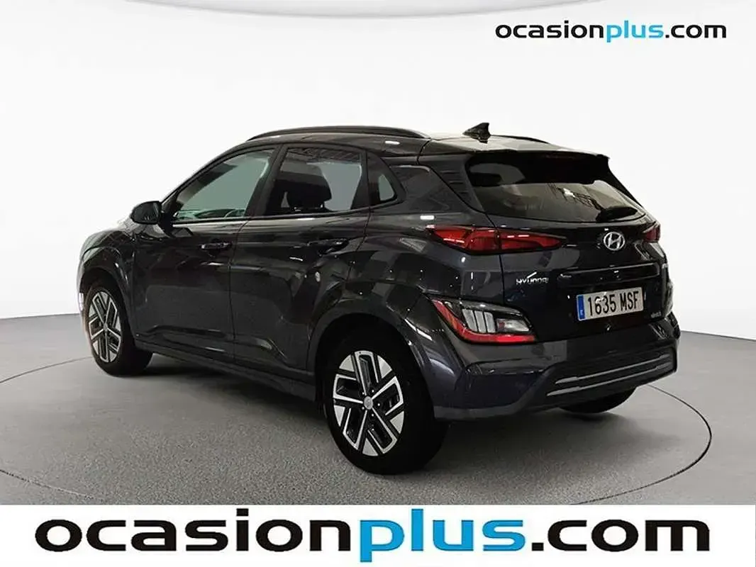 Usado Hyundai Kona 100 kW (136 CV) 2024 Gris SUV