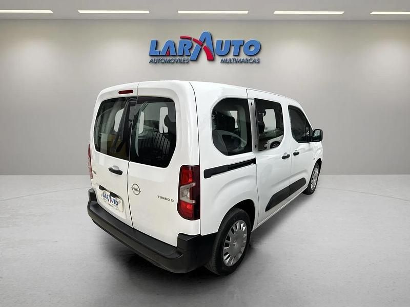 Usado Opel Combo Life Expression 100 CV (73 kW) 2019 Blanco Van