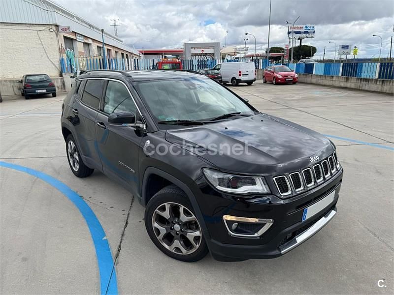 Negro Usado 2017 Jeep Compass Opening Edition SUV | 14.700 € (Precio justo) - Imagen 1/4