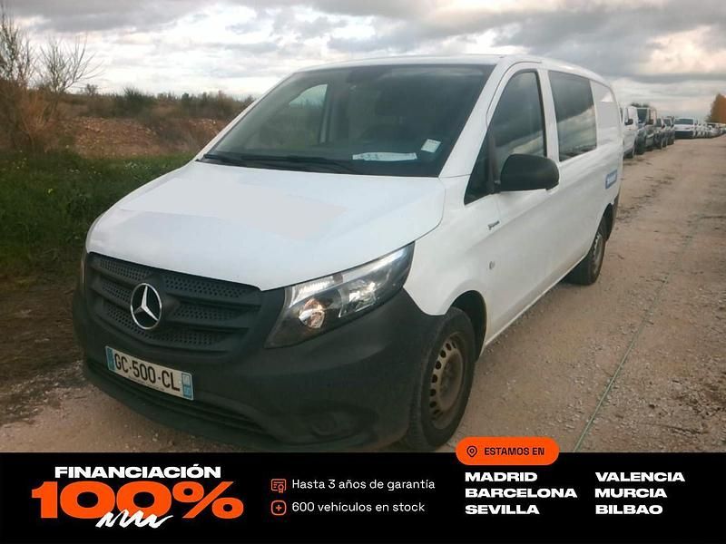Blanco Usado 2022 Mercedes Vito Van | 21.363 € - Imagen 1/4